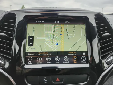 More photos of 2019 Jeep Cherokee Overland at Auto Boutique Ohio, OH