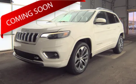 White 2019 Jeep Cherokee Overland for sale in Columbus, OH