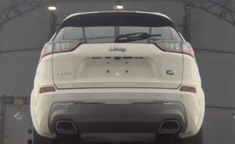 More photos of 2019 Jeep Cherokee Overland at Auto Boutique Ohio, OH