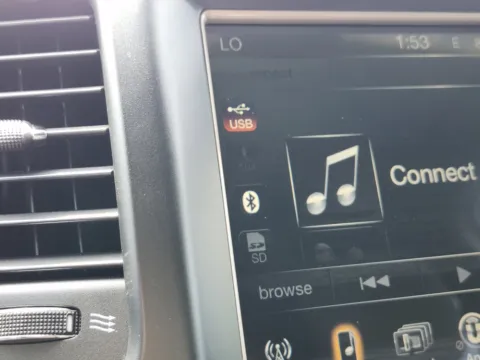 More photos of 2016 Jeep Grand Cherokee Laredo at Auto Boutique Ohio, OH