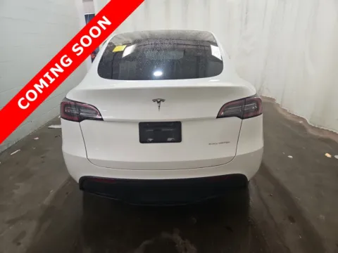 More photos of 2024 Tesla Model Y Long Range at Auto Boutique Ohio, OH