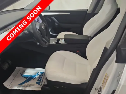 More photos of 2024 Tesla Model Y Long Range at Auto Boutique Ohio, OH