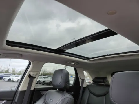 Photos of 2018 Cadillac XT5 Luxury FWD for sale in Columbus, OH at Auto Boutique Ohio