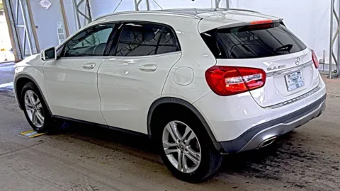 More photos of 2018 Mercedes-Benz GLA 250 at Auto Boutique Ohio, OH