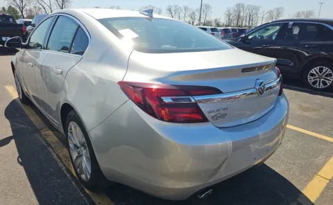 More photos of 2016 Buick Regal at Auto Boutique Ohio, OH
