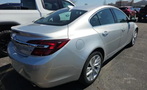 More photos of 2016 Buick Regal at Auto Boutique Ohio, OH