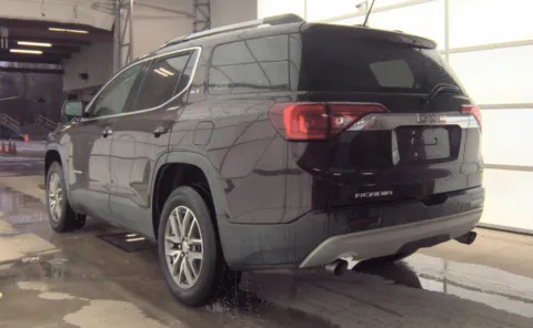 More photos of 2017 GMC Acadia SLE at Auto Boutique Ohio, OH