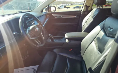 More photos of 2017 Cadillac XT5 Luxury AWD at Auto Boutique Ohio, OH