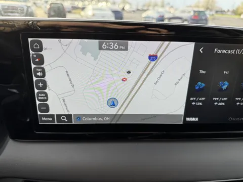 More photos of 2023 Hyundai Palisade Limited at Auto Boutique Ohio, OH