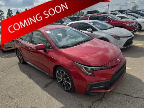 Red 2020 Toyota Corolla SE for sale in Columbus, OH