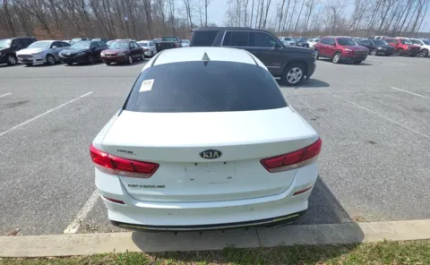 More photos of 2019 Kia Optima LX at Auto Boutique Ohio, OH