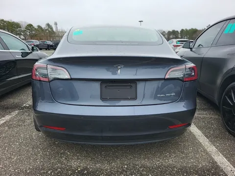 More photos of 2020 Tesla Model 3 Long Range at Auto Boutique Ohio, OH