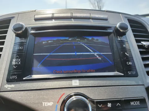 More photos of 2013 Toyota Venza XLE at Auto Boutique Ohio, OH