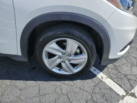 More photos of 2020 Honda HR-V EX at Auto Boutique Ohio, OH