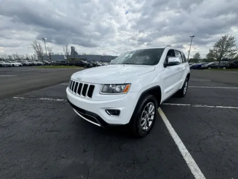 More photos of 2014 Jeep Grand Cherokee Limited at Auto Boutique Ohio, OH