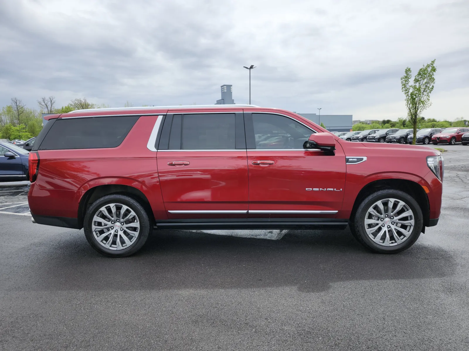 2021 GMC Yukon XL Denali - Photo 21
