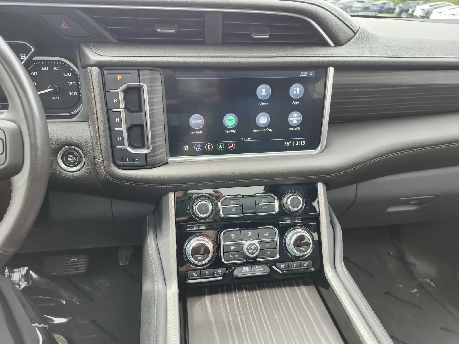 2021 GMC Yukon XL Denali - Photo 35