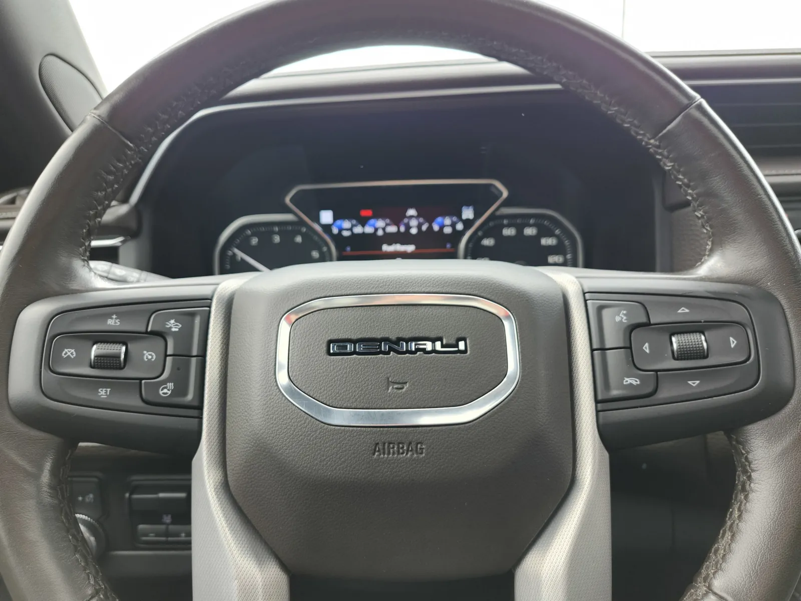2021 GMC Yukon XL Denali - Photo 32