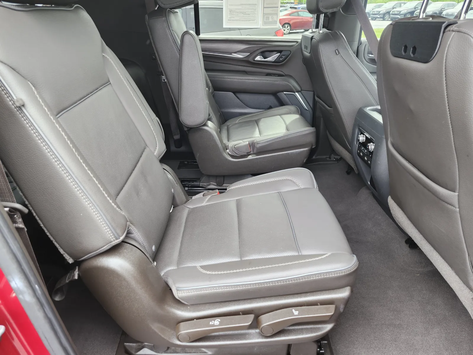 2021 GMC Yukon XL Denali - Photo 22