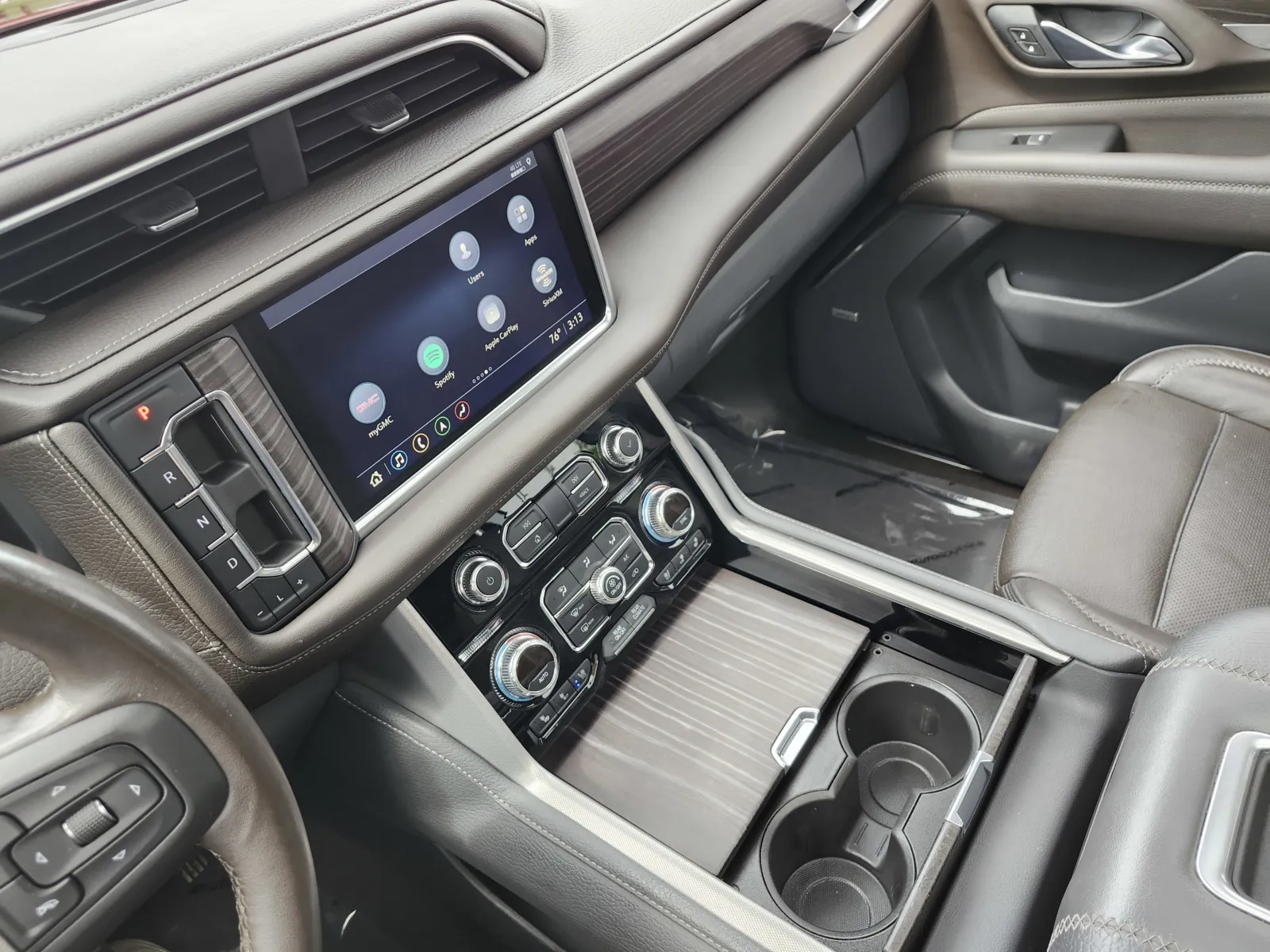 2021 GMC Yukon XL Denali - Photo 34