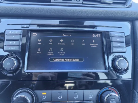 More photos of 2020 Nissan Rogue S at Auto Boutique Ohio, OH