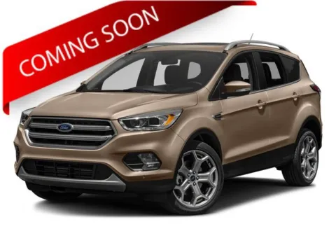 Red 2018 Ford Escape Titanium for sale in Columbus, OH