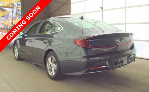 More photos of 2021 Hyundai Sonata SE at Auto Boutique Ohio, OH