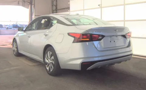 Another view of 2020 Nissan Altima 2.5 S for sale in Columbus, OH at Auto Boutique Ohio