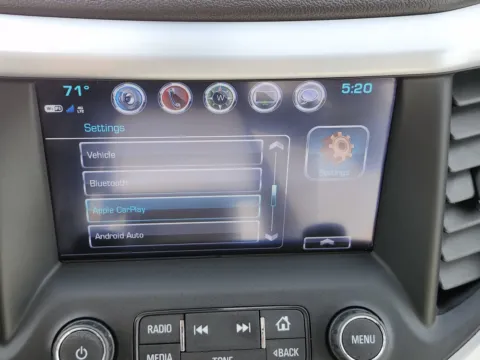 More photos of 2019 GMC Acadia SLT at Auto Boutique Ohio, OH