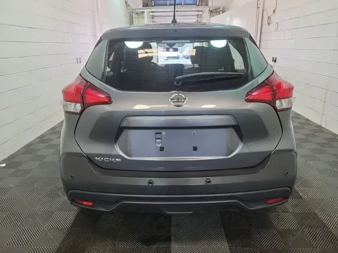 More photos of 2020 Nissan Kicks S at Auto Boutique Ohio, OH