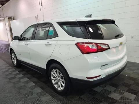 More photos of 2018 Chevrolet Equinox LS at Auto Boutique Ohio, OH