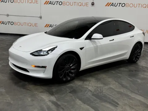 More photos of 2023 Tesla Model 3 Performance at Auto Boutique Ohio, OH