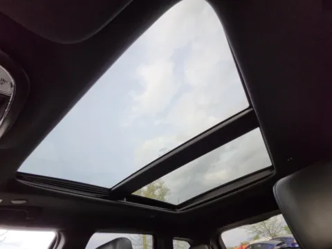 Photos of 2019 Jeep Grand Cherokee Limited for sale in Columbus, OH at Auto Boutique Ohio