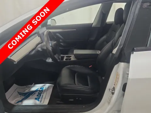 More photos of 2023 Tesla Model 3 at Auto Boutique Ohio, OH