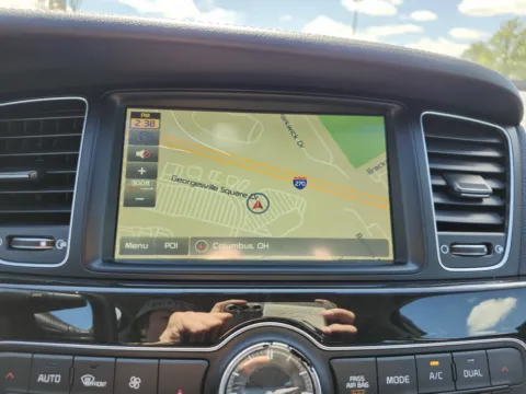 More photos of 2015 Kia Cadenza Limited at Auto Boutique Ohio, OH