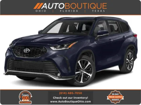Black 2022 Toyota Highlander XLE for sale in Columbus, OH
