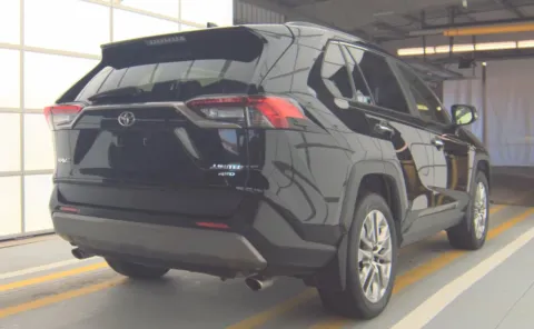 More photos of 2019 Toyota RAV4 Limited at Auto Boutique Ohio, OH