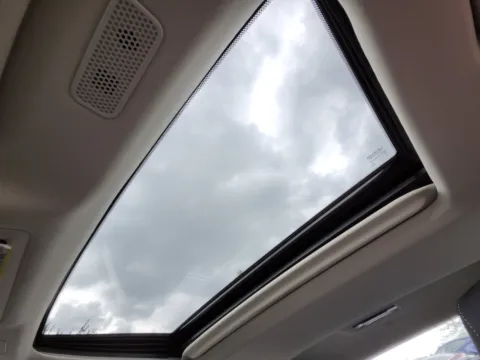 Photos of 2025 Lexus ES 300h Ultra Luxury for sale in Columbus, OH at Auto Boutique Ohio