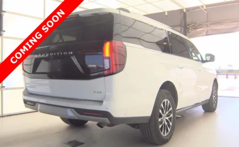 More photos of 2025 Ford Expedition Max Platinum at Auto Boutique Ohio, OH