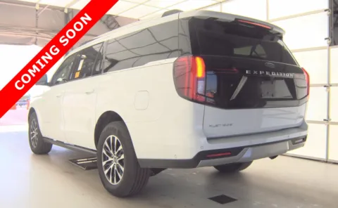 More photos of 2025 Ford Expedition Max Platinum at Auto Boutique Ohio, OH