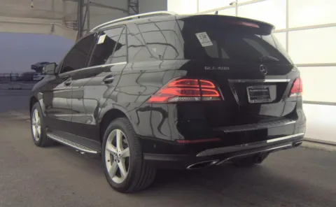 More photos of 2019 Mercedes-Benz GLE 400 at Auto Boutique Ohio, OH