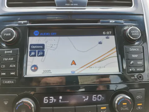 More photos of 2013 Nissan Altima 3.5 SL at Auto Boutique Ohio, OH