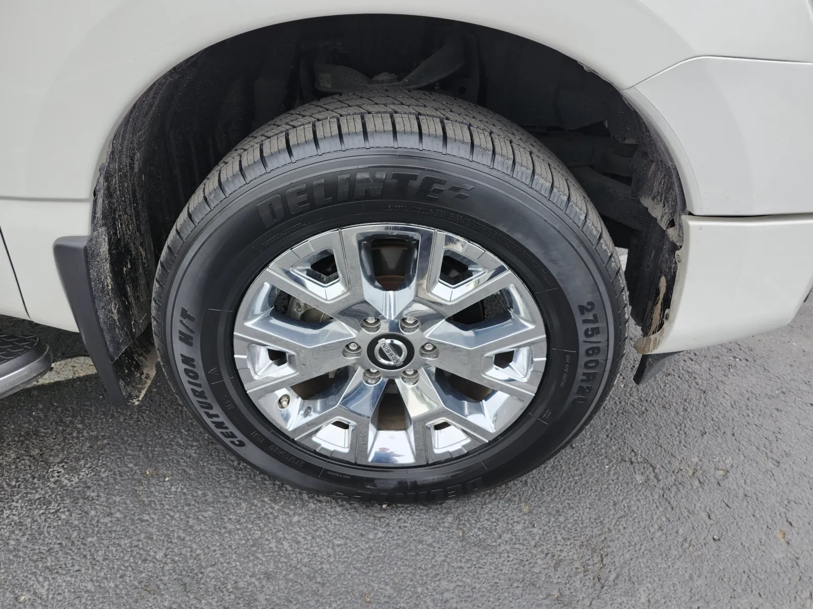 Nissan Titan photo 15