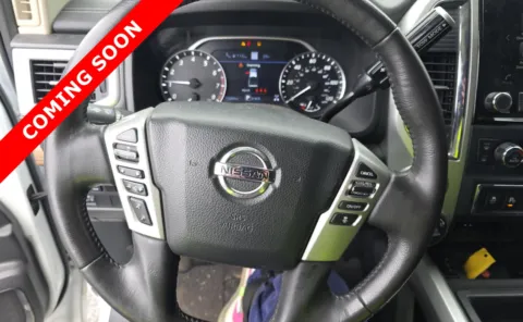 More photos of 2021 Nissan Titan SL at Auto Boutique Ohio, OH