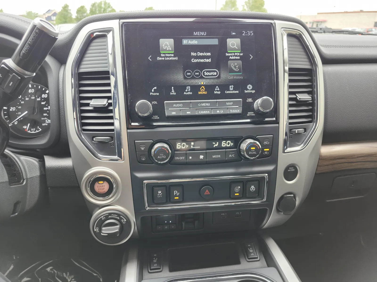 Nissan Titan photo 37