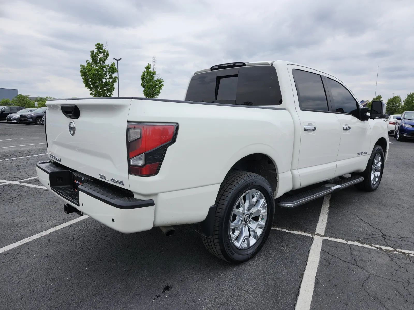 Nissan Titan photo 22