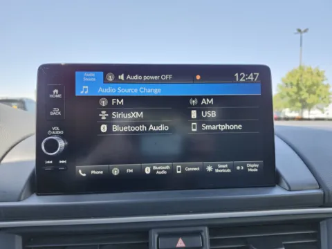 More photos of 2024 Honda Pilot EX-L 8 Passenger at Auto Boutique Ohio, OH
