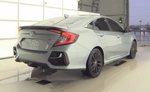 More photos of 2020 Honda Civic Si Sedan at Auto Boutique Ohio, OH
