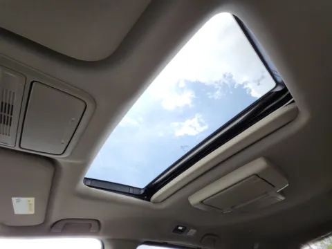 Photos of 2020 Honda Odyssey EX-L w/Navi/RES for sale in Columbus, OH at Auto Boutique Ohio