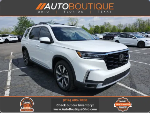 White 2023 Honda Pilot Touring for sale in Columbus, OH